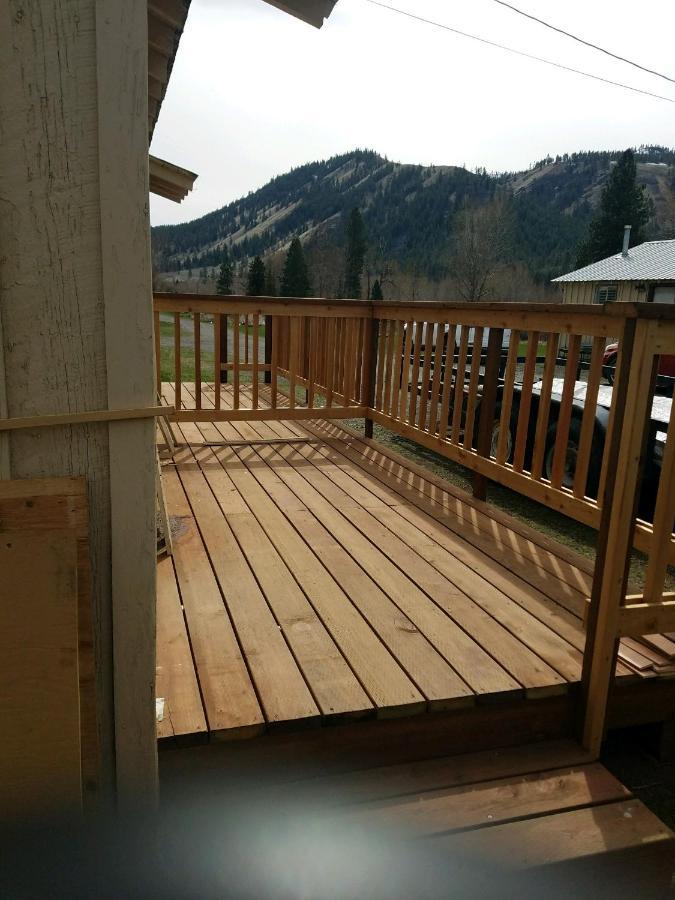 Eagle Rock Resort Naches Exterior photo